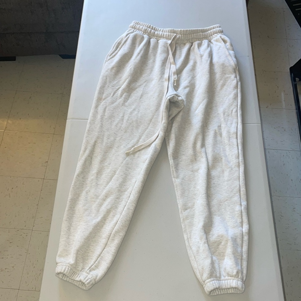 Fabletics medium sweatpants